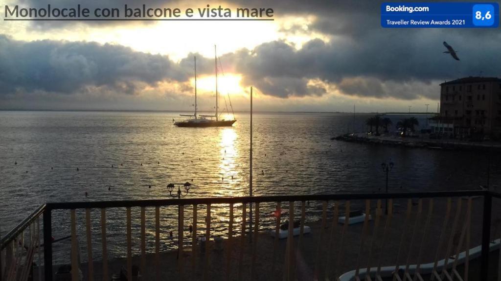 圣托斯特凡诺港Ampio Monolocale Con Balcone Fronte Mare别墅 外观 照片